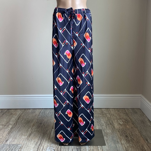 ZARA Geometric Print Pants - Picture 2 of 8